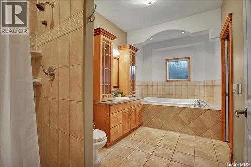 214 Burke Place, Warman, SK - Indoor Photo Showing Bathroom