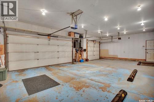 214 Burke Place, Warman, SK - Indoor Photo Showing Garage