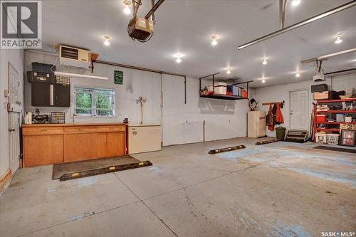 214 Burke Place, Warman, SK - Indoor Photo Showing Garage