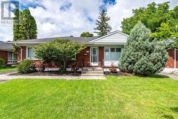 2141 BELAIR DRIVE  Ottawa, ON K2C 0X2