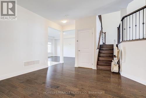 25 LORNE THOMAS PLACE , New Tecumseth, Ontario L9R 0T8 4
