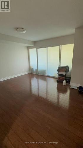 529 - 68 CORPORATE DRIVE , Toronto, Ontario M1H 3H3 4