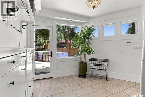 100 Poplar Crescent, Saskatoon, SK - Indoor Photo Showing Other Room