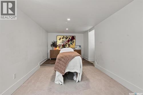 100 Poplar Crescent, Saskatoon, SK - Indoor Photo Showing Other Room