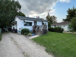 1344 7th Street  Brandon, MB R7A 3V9