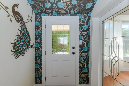 9899 Maple St, Chemainus, BC 