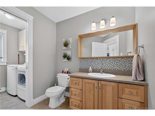 17 Zoel St, Dieppe, NB 