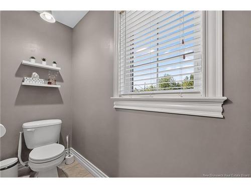 17 Zoel St, Dieppe, NB 