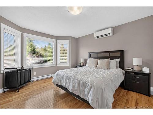 17 Zoel St, Dieppe, NB 