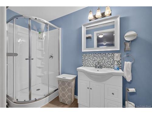 17 Zoel St, Dieppe, NB 