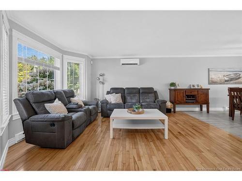 17 Zoel St, Dieppe, NB 