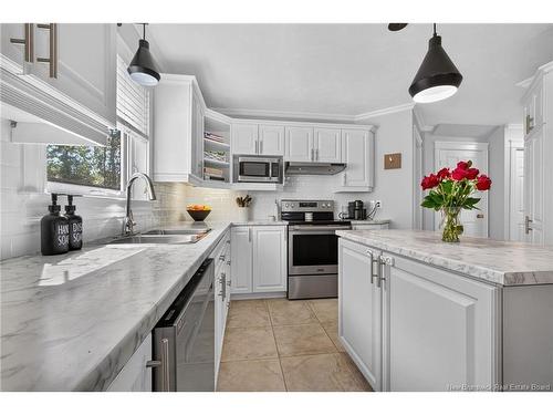 17 Zoel St, Dieppe, NB 
