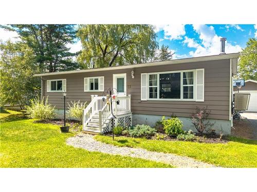 73 Hawthorne St, Saint Stephen, NB 