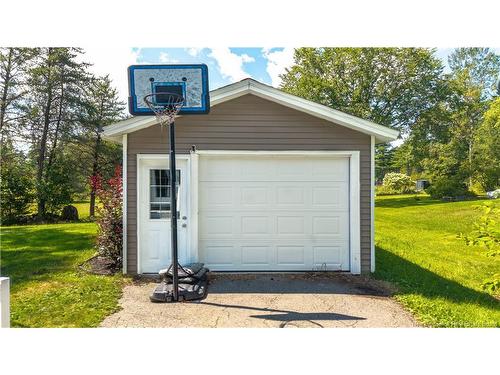 73 Hawthorne St, Saint Stephen, NB 