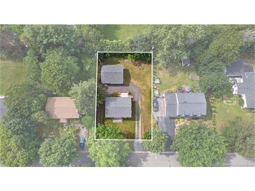 880 Glengarry Pl, Fredericton, NB 