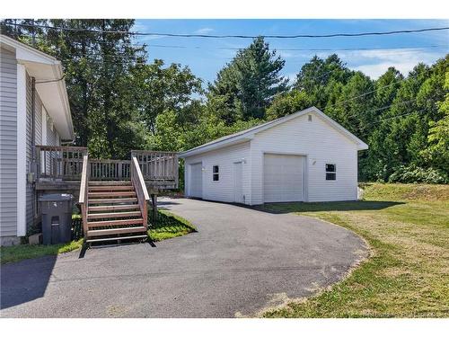 880 Glengarry Pl, Fredericton, NB 