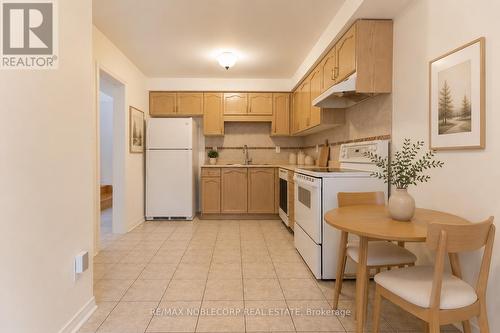 Virtually Staged - Kitchen - 28 Opera Place, Vaughan, ON 