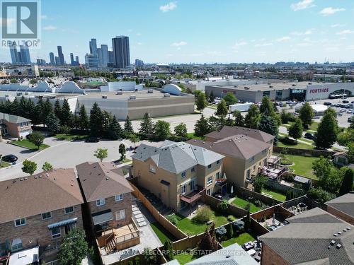 Backyard, facing North East - 28 Opera Place, Vaughan, ON 
