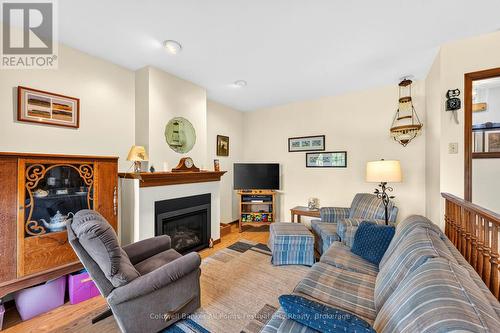 390 Eldon Street S, Goderich (Goderich (Town)), ON - Indoor Photo Showing Living Room With Fireplace