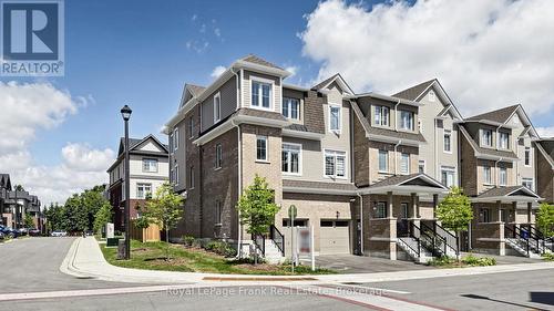 139 SENAY CIRCLE  Clarington (Courtice), ON L1E 0G9