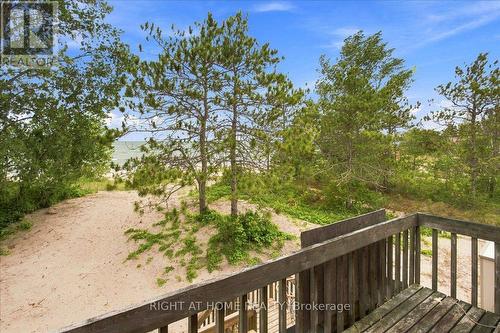 12 James Street, Tiny, ON - Outdoor