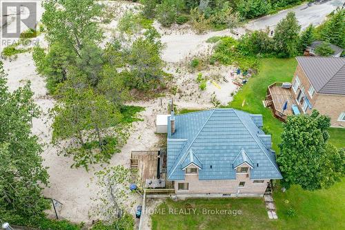 12 James Street, Tiny, ON - Outdoor