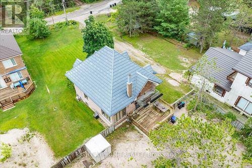 12 James Street, Tiny, ON - Outdoor