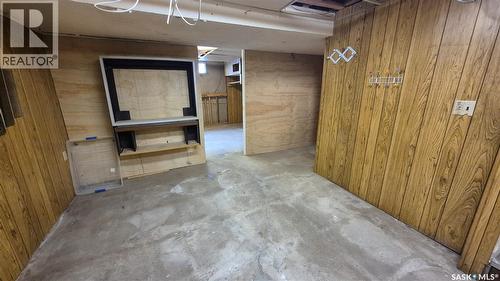 1715 Fleet Street, Regina, SK - Indoor