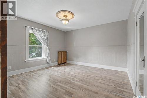 1037 Chestnut Avenue, Moose Jaw, SK - Indoor Photo Showing Other Room