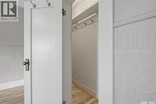 1037 Chestnut Avenue, Moose Jaw, SK - Indoor