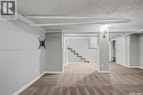 1037 Chestnut Avenue, Moose Jaw, SK - Indoor Photo Showing Other Room