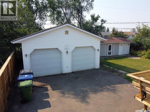 141 19Th Street, Battleford, SK - Outdoor With Exterior