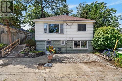 13 WARWICK AVENUE  Lambton Shores (Grand Bend), ON N0M 1T0