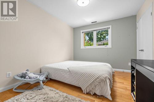 7 Chipstead Road, Toronto, ON - Indoor Photo Showing Bedroom