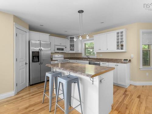 31 Sagewood Lane, Halifax, NS - Indoor Photo Showing Kitchen
