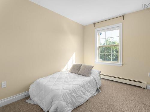 31 Sagewood Lane, Halifax, NS - Indoor Photo Showing Bedroom