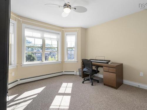 31 Sagewood Lane, Halifax, NS - Indoor Photo Showing Other Room