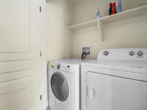 31 Sagewood Lane, Halifax, NS - Indoor Photo Showing Laundry Room