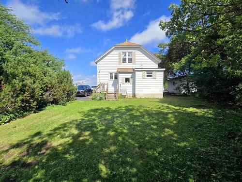 35 Maple Street, Springhill, NS 