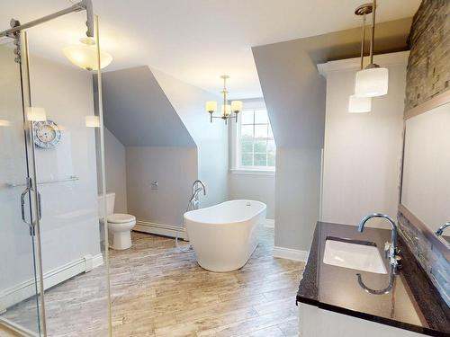 29 Bedwin Drive, Georges River, NS - Indoor Photo Showing Bathroom