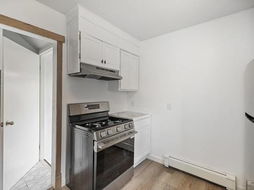 50 Andrews Court, Charlottetown, PE - Indoor Photo Showing Kitchen
