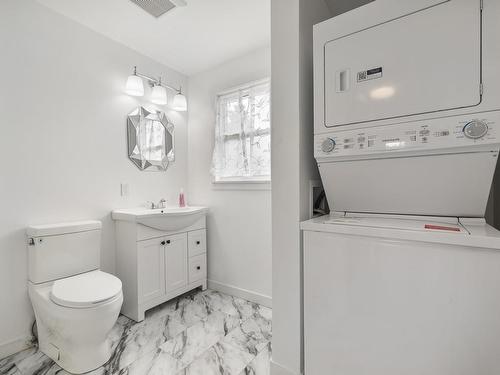 50 Andrews Court, Charlottetown, PE - Indoor Photo Showing Laundry Room