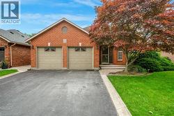 1150 AUGUSTUS Drive  Burlington, ON L7S 2K6