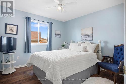 52 Donker Drive, St. Thomas, ON - Indoor Photo Showing Bedroom