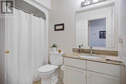 52 Donker Drive, St. Thomas, ON - Indoor Photo Showing Bathroom