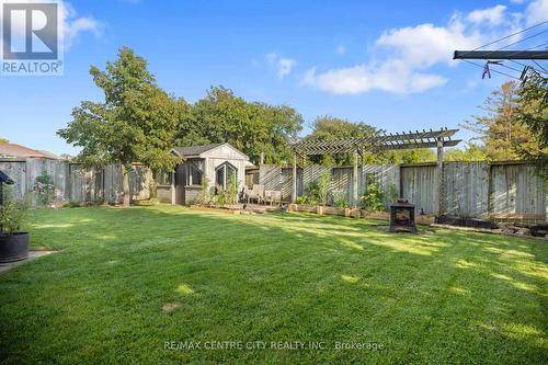 52 Donker Drive, St. Thomas, ON - Outdoor