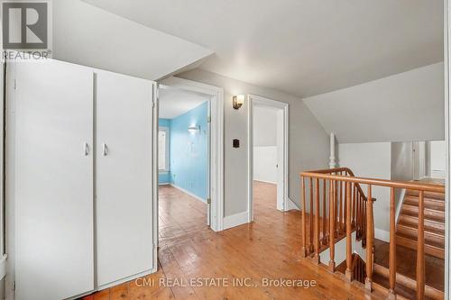 76 Main Street E, Mapleton, ON - Indoor Photo Showing Other Room