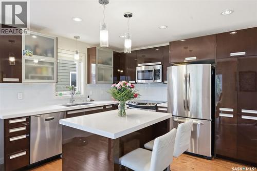 411 Hartley Road, Saskatoon, SK - Indoor Photo Showing Kitchen With Upgraded Kitchen
