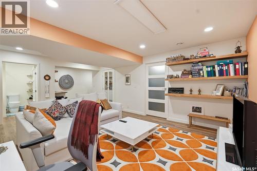 411 Hartley Road, Saskatoon, SK - Indoor
