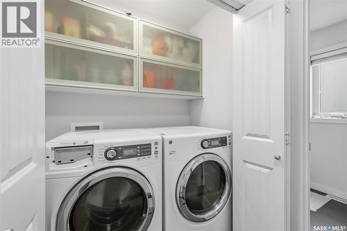 411 Hartley Road, Saskatoon, SK - Indoor Photo Showing Laundry Room